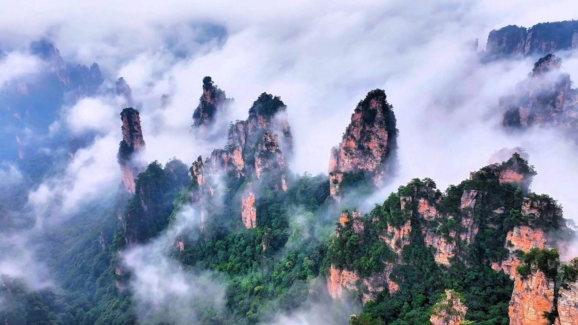 4-Day Essence of Zhangjiajie Tour 4-Day Essence of Zhangjiajie Tour