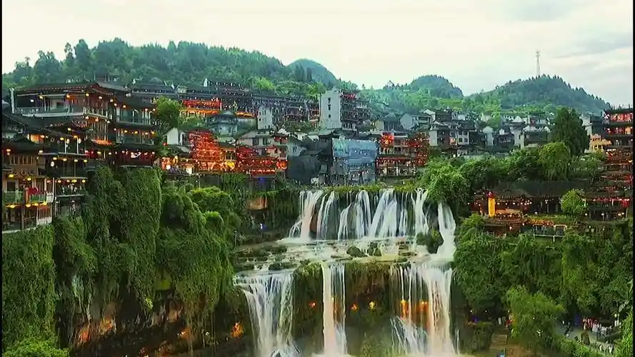 stunning scenery of Fenghuang