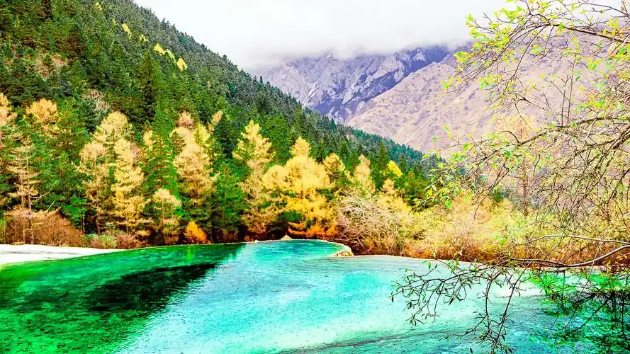 Huanglong Scenic Area