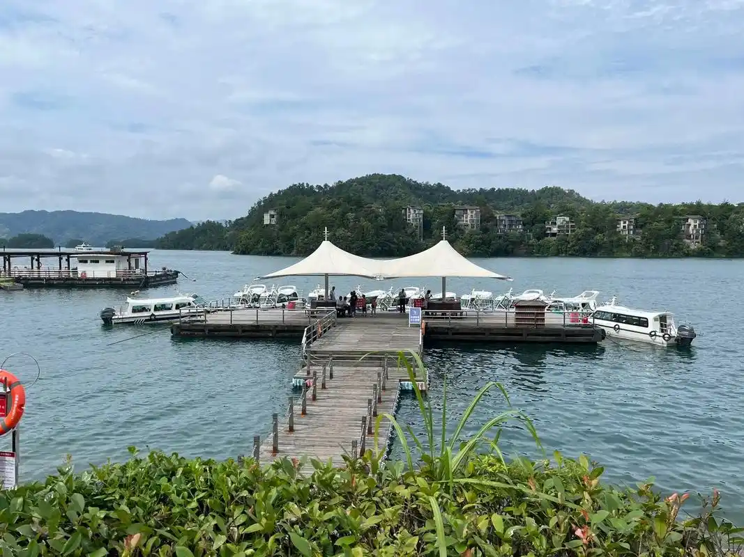 Qiandao Lake