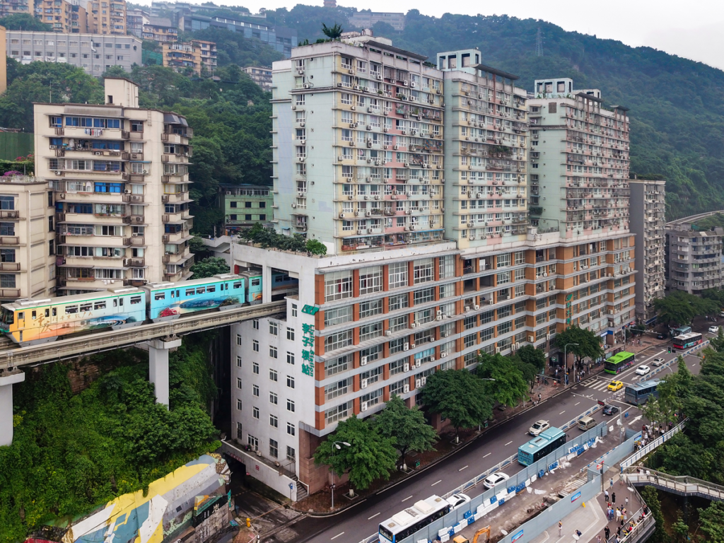 How do you get around in Chongqing?