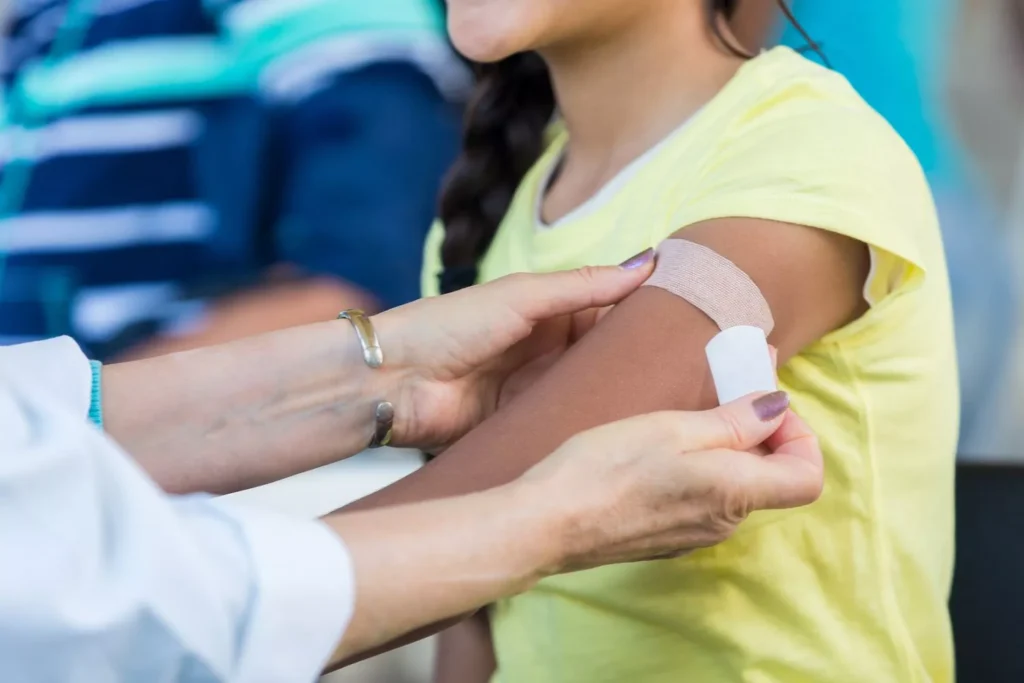 What vaccinations do I need before traveling to China?