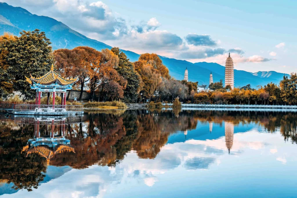 Your Guide to the Best Scenic Drives in China