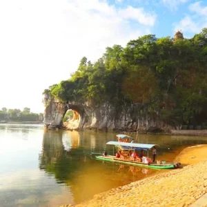 4 Days Classic Guilin Tour with Yangshuo from Hong Kong