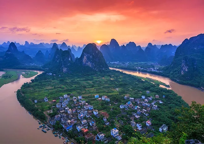 4 Days Classic Guilin Tour with Yangshuo from Hong Kong