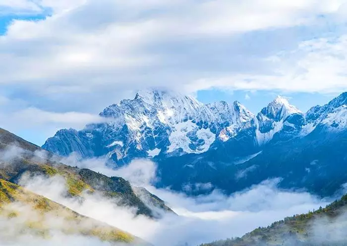 5 Days Best Chengdu & Mount Siguniang Leisure Hiking Tour