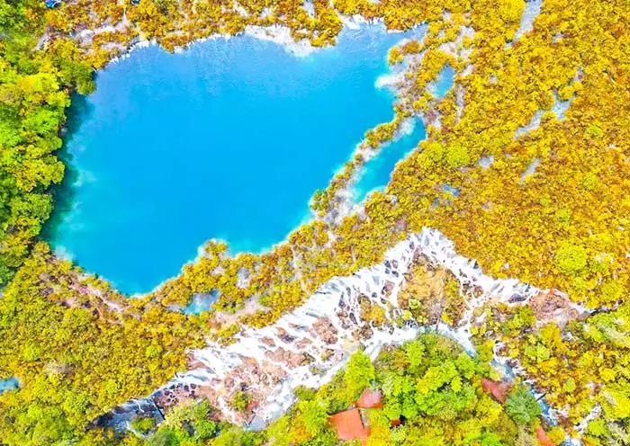 5 Days Chengdu Jiuzhaigou Bullet Train