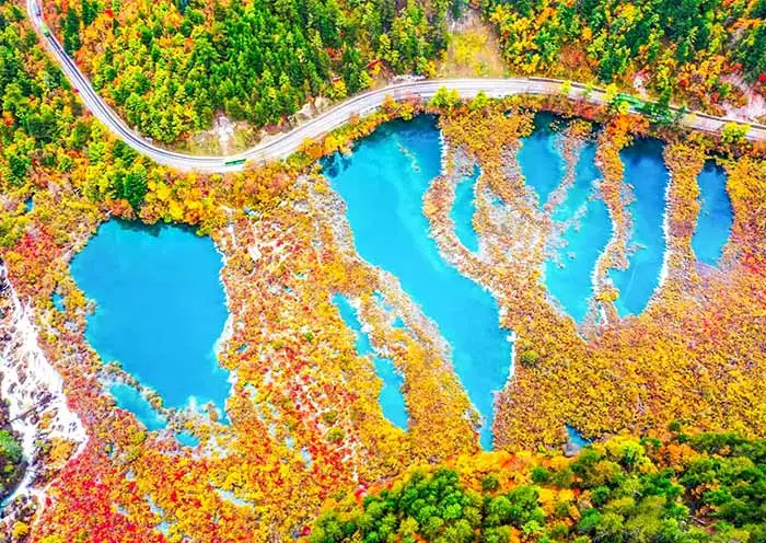 5 Days Chengdu Jiuzhaigou Bullet Train