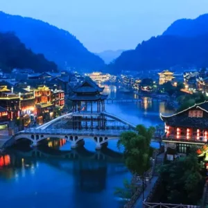 5 Days Zhangjiajie Fenghuang Tour with Furong Ancient Town