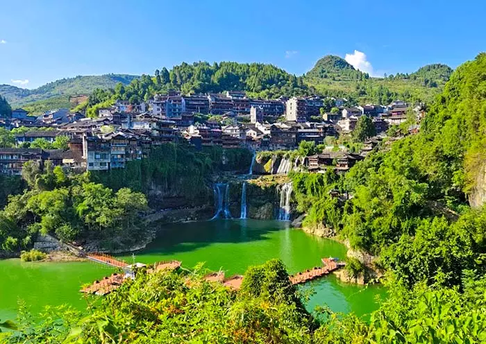 6 Days Surreal Zhangjiajie Tour: