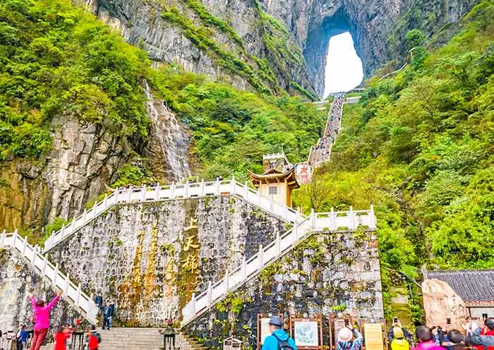 7 Days China Landscape Tour with Guilin Yangshuo & Zhangjiajie