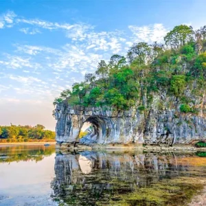 8 Days Stunning Sichuan & Guilin Tour In-depth Tour