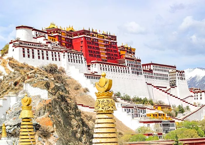 10 Days Chengdu & Lhasa to Kathmandu Overland Tour