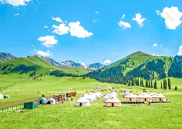 10 Days North Xinjiang Amazing Adventure with Diverse Landscapes