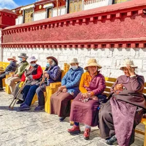 10 Days Sichuan Tibet Epic Overland Tour in Small Group
