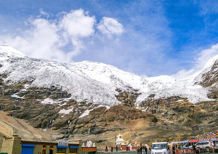 13 Days Lhasa to Kathmandu Overland Tour via Gyirong with EBC