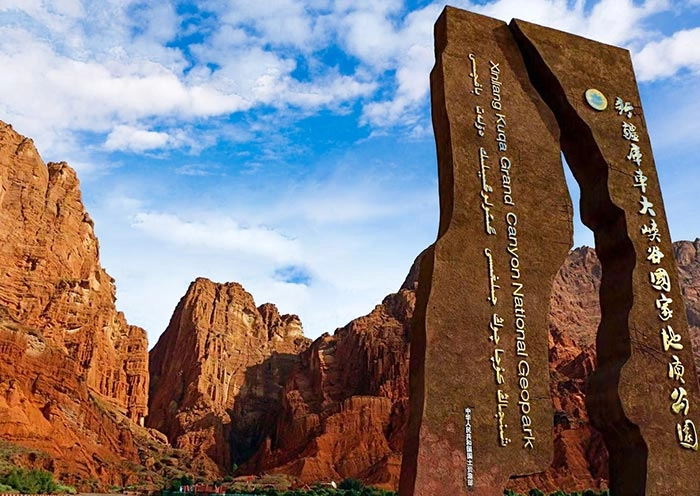 13 Days Xinjiang Silk Road Tour: Western Regions Expedition with Taklamakan Desert