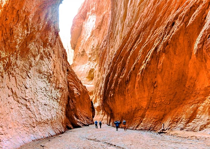 13 Days Xinjiang Silk Road Tour: Western Regions Expedition with Taklamakan Desert