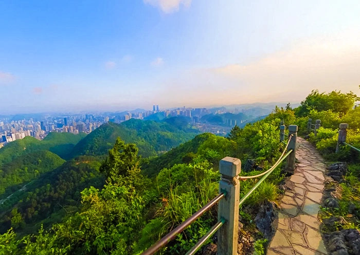 3 Days Guizhou Huangguoshu Waterfall Tour with Karst Cave: Asia's Largest Waterfall