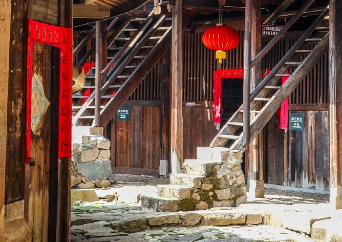 4 Day Xiamen Gulangyu & Fujian Tulou In-depth Tour: Nanjing Tulou and Yongding Tulou