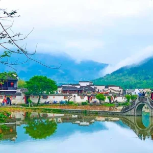 4 Days Huangshan Relaxing Tour: Refresh in Yellow Mountain's Splendor & Idyllic Villag