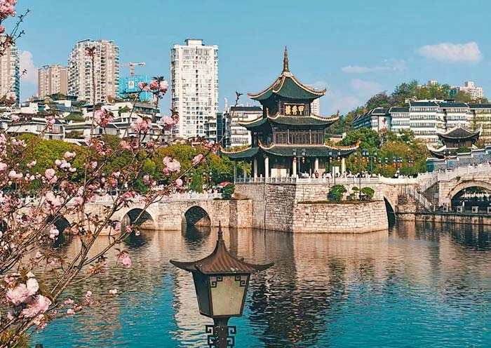 5 Days Guizhou Ethnic Tour: Miao and Dong Villages in Qiandongnan
