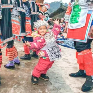 6 Days Popular Guizhou Tour: Huangguoshu, Fanjingshan & Kaili Miao Villages