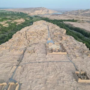 7 Days Classic Xinjiang Tour for First-Timers: Urumqi Tianchi Turpan Kashgar