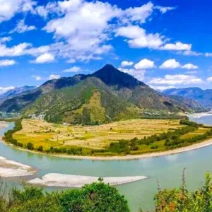 7 Days Kunming Lijiang Shangri-La Tour: Yunnan Beauty & Diverse Ethnic Cultures