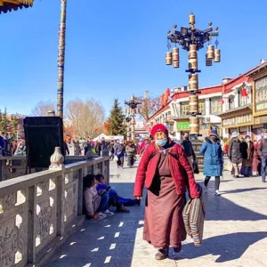 7 Days Lhasa Shigatse Group Tour with Mt. Everest Base Camp