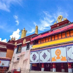 8 Days Tibet Discovery Tour from Lhasa to Mount Everest Base Camp