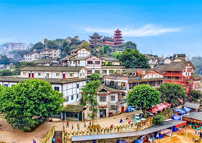 6 Days Chongqing Guizhou Tour: 3D Mountain City & Miao Dong Villages