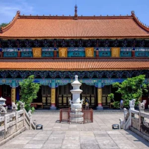5 Days Kunming Shangri-La Tour: Stone Forest & Tibetan Pure Land