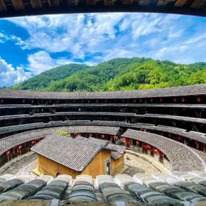 2 Days Fujian Tulou In-depth Tour: Explore Nanjing Tulou, Yongding Tulou & Hakka Cultu