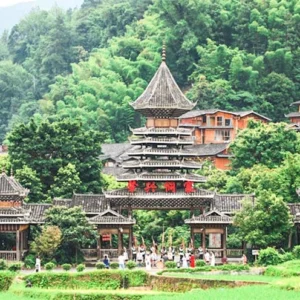 6 Days Chongqing Guizhou Tour: 3D Mountain City & Miao Dong Villages